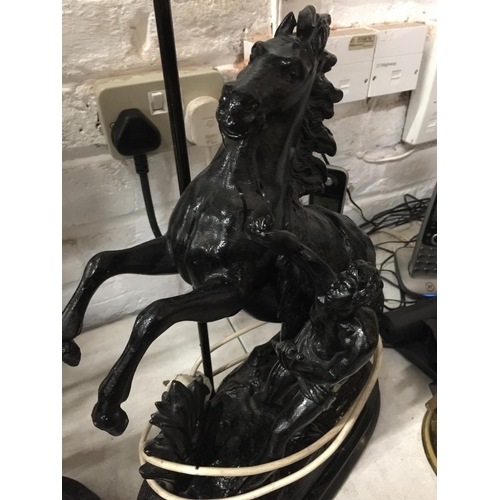 1103 - A PAIR OF REPRODUCTION MARLEY HORSE TABLE LAMPS