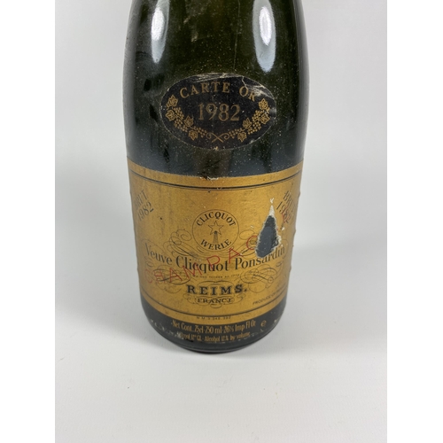 517 - 1 X 75CL BOTTLE - VEUVE CLICQUOT 1982 BRUT CHAMPAGNE