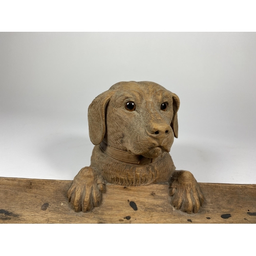 8 - A 19TH CENTURY BAVARIAN BLACK FOREST CARVED DOG INKWELL WITH GENEVE MARK, LENGTH 24.5CM