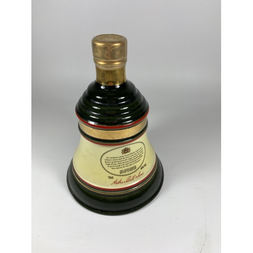 550 - 1 X 70CL BOTTLE - BELLS CHRISTMAS 1991 OLD SCOTCH WHISKY