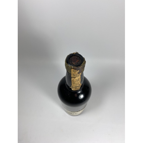 551 - 1 X 75CL BOTTLE - TAYLOR'S VINTA DE VARGELLAS 1972 VINTAGE PORT (CAPSULE A/F)