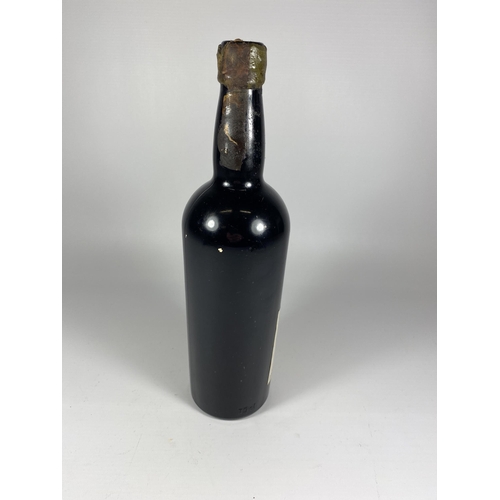 551 - 1 X 75CL BOTTLE - TAYLOR'S VINTA DE VARGELLAS 1972 VINTAGE PORT (CAPSULE A/F)