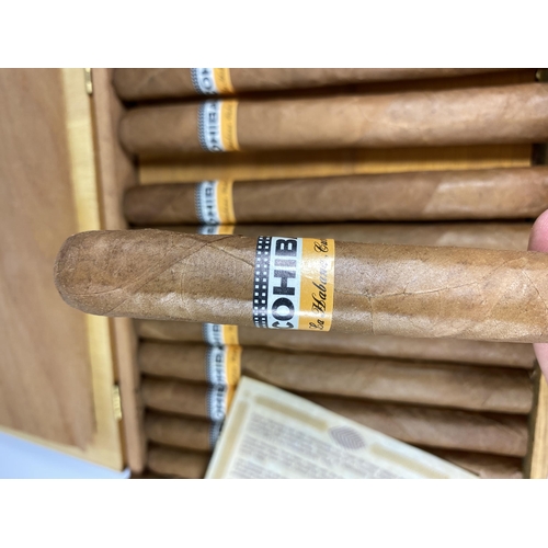 558 - A BOX OF TWENTY FIVE EXCELLENT CONDITION COHIBA CIGARS - BOUGHT FROM HAVANA IN THE 1990'S BY THE VEN... 