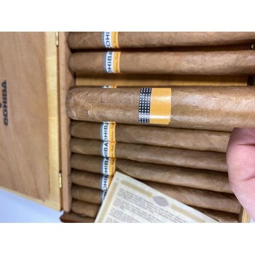 558 - A BOX OF TWENTY FIVE EXCELLENT CONDITION COHIBA CIGARS - BOUGHT FROM HAVANA IN THE 1990'S BY THE VEN... 