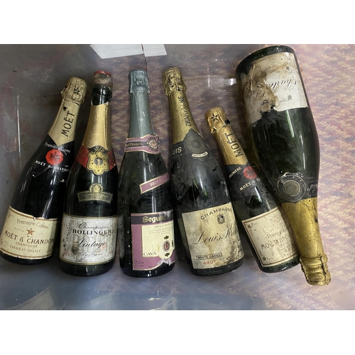 568 - 6 X MIXED BOTTLES CHAMPAGNE, MOET, BOLLINGER ETC