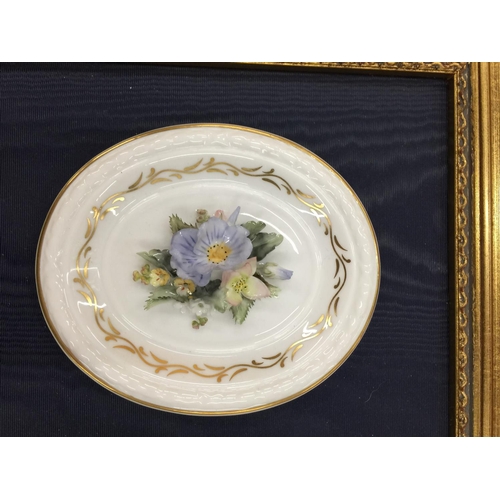 137 - A BOXED ROYAL CROWN DERBY SPRING PLAQUE