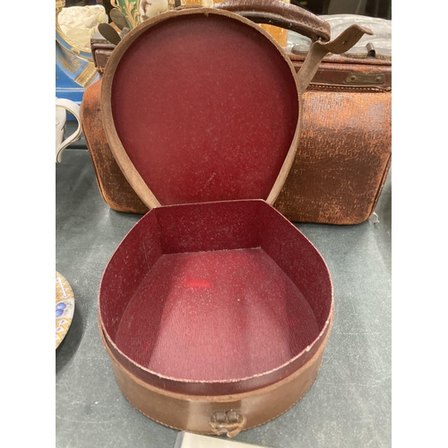 203 - A LEATHER COLLAR BOX AND A GLADSTONE BAG