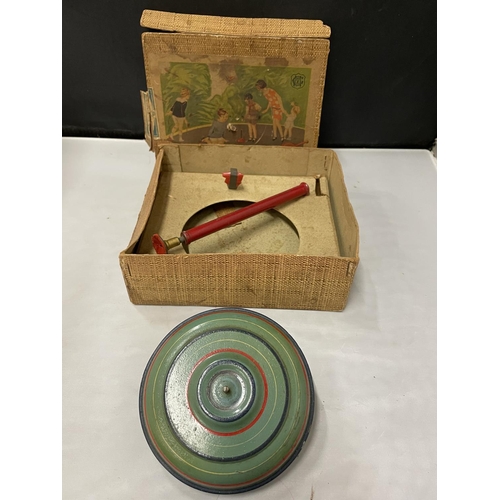 3633 - A GERMAN MARKLIN SPINNING TOP IN ORIGINAL BOX