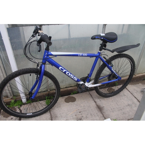 391 - CROSS LXT 300 ADULT PUSH BIKE - NO VAT