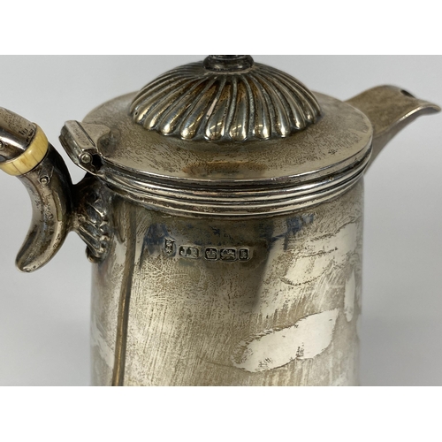 86 - AN EDWARDIAN SILVER FLUTED DESIGN TEAPOT, HALLMARKS FOR SHEFFIELD, 1902, MAKERS JOSEPH ROGERS & SONS... 