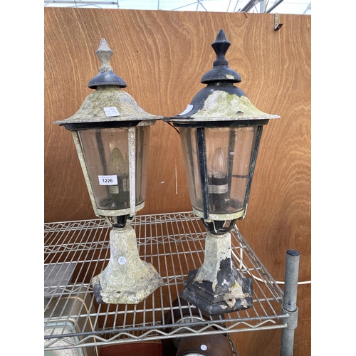 1226 - A PAIR OF OUTDOOR PILLAR LIGHTS