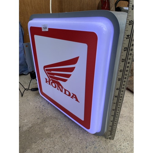 1238 - A HONDA DOUBLE SIDED ILLUMINATED LIGHT BOX SIGN - WORKING ORDER AT TIME OF CATALOGUING.  WIDTH 46CM,... 