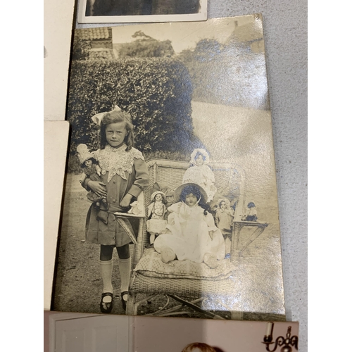 191 - A QUANTITY OF BLACK AND WHITE SEPIA PHOTOGRAPHS