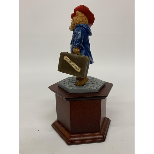 196 - A DANBURY MINT PADDINGTON BEAR FIGURE HEIGHT 21CM