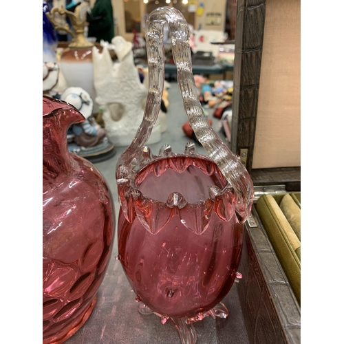 227 - A LARGE QUANTITY OF CRANBERRY GLASS TO INCLUDE JUGS, GLASSES, BOWLS, ETC