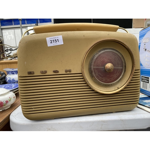 2151 - A RETRO BUSH RADIO