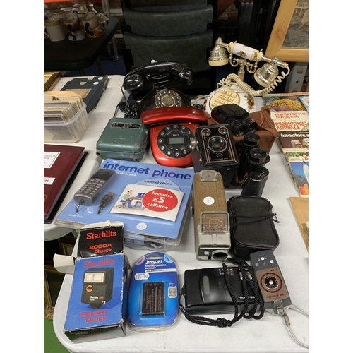 988 - A MIXED LOT TO INCLUDE VINTAGE STYLE PHONES, AGFA SYNCHRO BOX CAMERA, KODAK BROWNIE AUTOMATIC MOVIE ... 