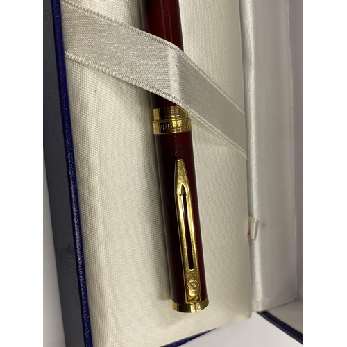 155 - A BOXED WATERMAN PEN WITH 18CT YELLOW GOLD NIB