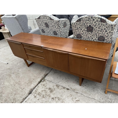 2586 - A RETRO TEAK 'STONEHILL FURNITURE' SIDEBOARD, 78