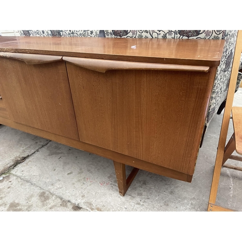 2586 - A RETRO TEAK 'STONEHILL FURNITURE' SIDEBOARD, 78