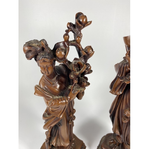 338 - A PAIR OF ORIENTAL RESIN ROOTWOOD STYLE GEISHA FIGURES, HEIGHT 27CM