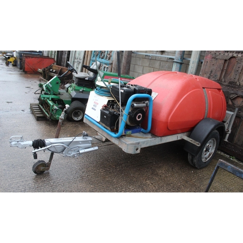 207 - MOBILE POWER WASHER WITH DIESEL ENGINE IN GOOD WORKING ORDER NO VAT