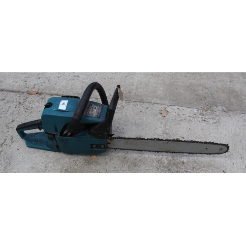 66 - A GASOLINE CHAINSAW NO VAT