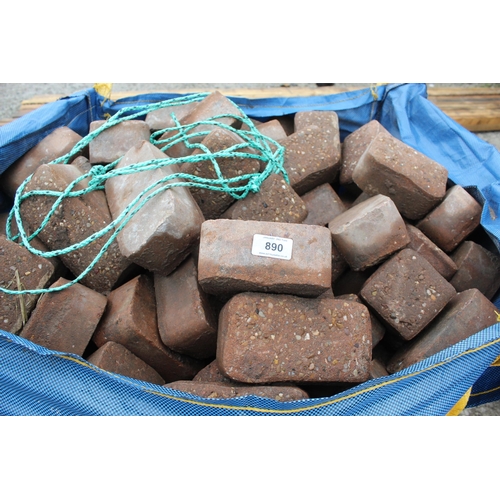 890 - TOTE OF PAVERS  NO VAT