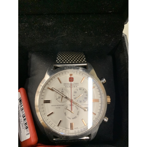 199 - A SWISS MILITARY 'HANOWA' WRISTWATCH - BOXED