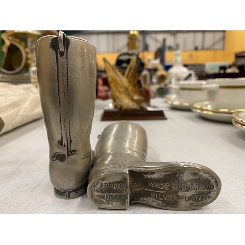 826 - A PAIR  OF SILVER PLATED WELLY BOOTS, ONE WEIGHING 1 oz, THE OTHER 1.5 oz, HEIGHT 9CM