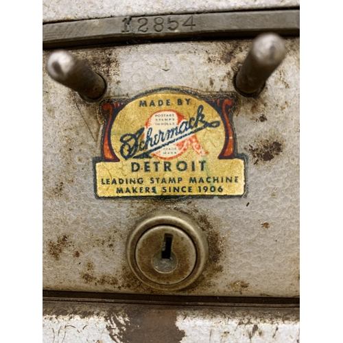 849 - A VINTAGE 'SCHERMACK' DETROIT AMERICAN STAMP MACHINE