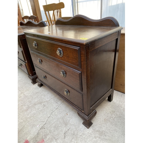 2288 - AN EARLY 20TH CENTURY OAK CHEST OF THREE DRAWERS, 36