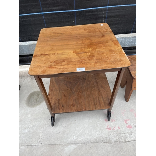 2550 - A MID 20TH CENTURY TWO TIER TEA TROLLEY