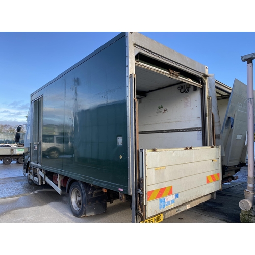 163 - DAF LF 45.150 CONTAINER WAGON REG. NO. MX06 NBD
232,906 KILOMETERS 16' REFRIDGERATED CONTAINER WITH ... 