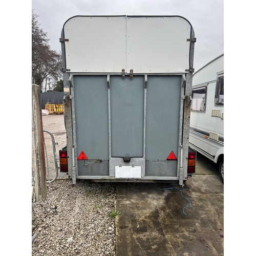 172 - WESSEX CLUBMAN DOUBLE HORSE TRAILER FULL PARTIONS AND COMPLETE WITH FULL LENGTH BREAST BARS NO VAT