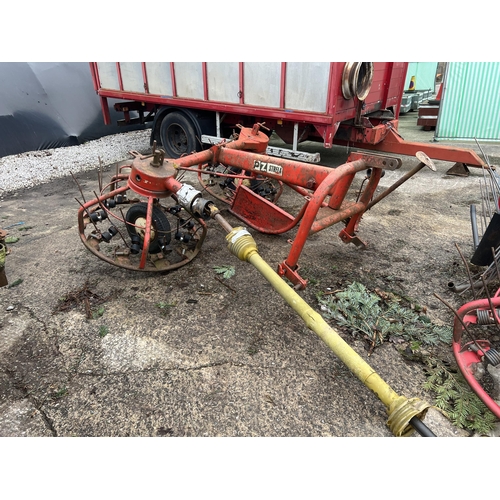 225 - PZ HAYBOB WITH NEW TINES & SPRINGS  NO VAT