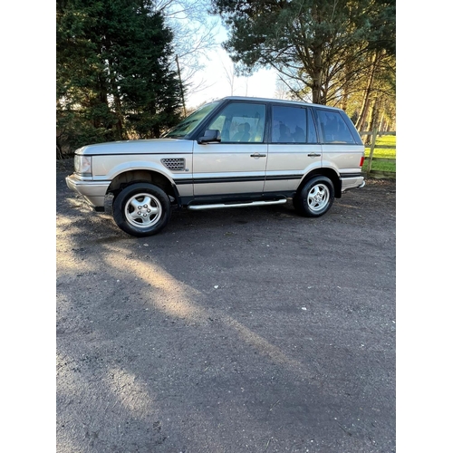 174 - A RANGE ROVER VOGUE X204 XFS DIESEL 230950 MILES MOT TILL 27/04/23 + VAT