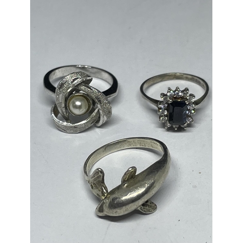 659 - FIVE VARIOUS SILVER RINGS