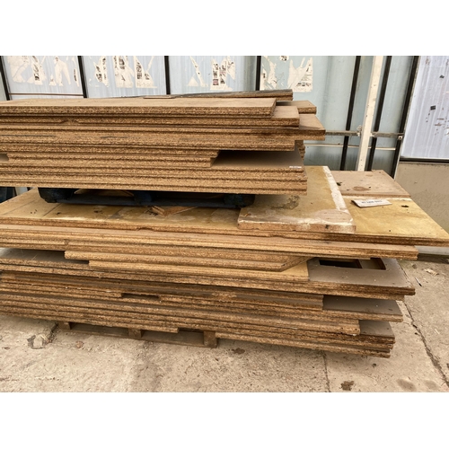 619 - 92 T&G MEZZANINE HEAVY FLOOR BOARDS 48MM THICK 5FT-8FT LENGTH 2FT WIDE NO VAT