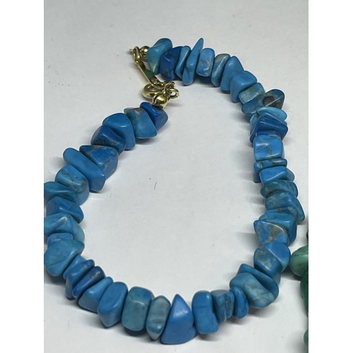 540 - THREE TURQUOISE STONE ITEMS TO INCUDE A BRACELET AND TWO NECKLACES