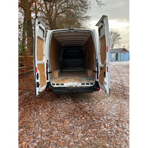 153 - RENAULT MASTER MK18 SGS EXTRA LONG VAN MK18 SGX 34516 MILES MOT 08/12/23 ONLY BEEN USED FOR DELIVERI... 