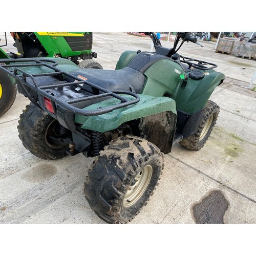 175 - A 2016 YAMAHA GRIZZLY 550 2X4, 4X4, AND DIFF LOCK INDEPENDANT REAR SUSPENSION FULLY AUTOMATIC STARTS... 