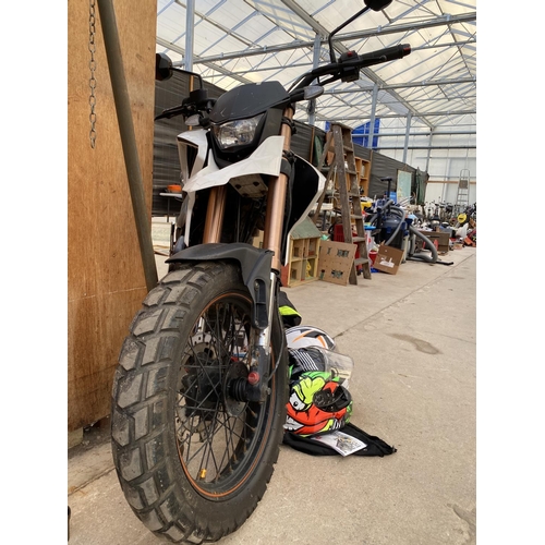 1250A - A LEXMOTO TEKKEN 125 CC MOTORBIKE REG: MF68PYL WITH KEY AND LOG BOOK,  MOT TO 28.11.23, 8241 MILES A... 