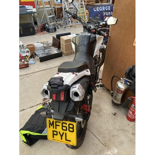 1250A - A LEXMOTO TEKKEN 125 CC MOTORBIKE REG: MF68PYL WITH KEY AND LOG BOOK,  MOT TO 28.11.23, 8241 MILES A... 