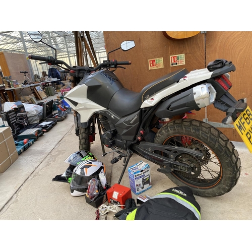 1250A - A LEXMOTO TEKKEN 125 CC MOTORBIKE REG: MF68PYL WITH KEY AND LOG BOOK,  MOT TO 28.11.23, 8241 MILES A... 