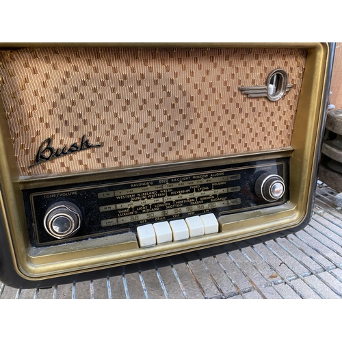 1278 - A VINTAGE BUSH VALVA RADIO