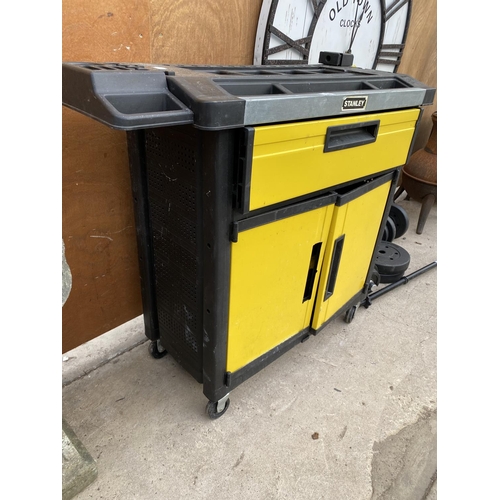 1290 - A STANLEY WORKSHOP TOOL TROLLEY INCORPORATING A DRAWER AND LOWER CUPBOARD