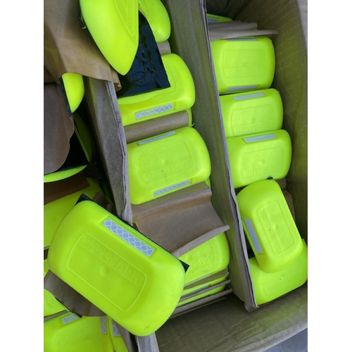 1320 - A LARGE QUANTITY OF STICKY BACK REFLECTORS