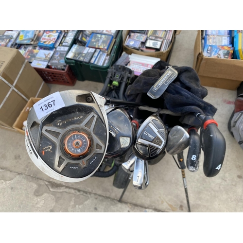 1367 - A GOLF BAG AND GOLF TROLLEY AND AN ASSORTMENT OF GOLF CLUBS TO INCLUDE TAYLORMADE, CALLAWAY AND CLEV... 