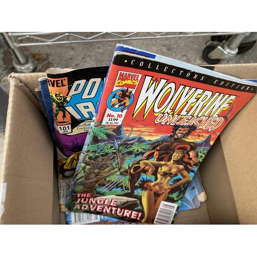 1427 - AN ASSORTMENT OF RETRO COMICS